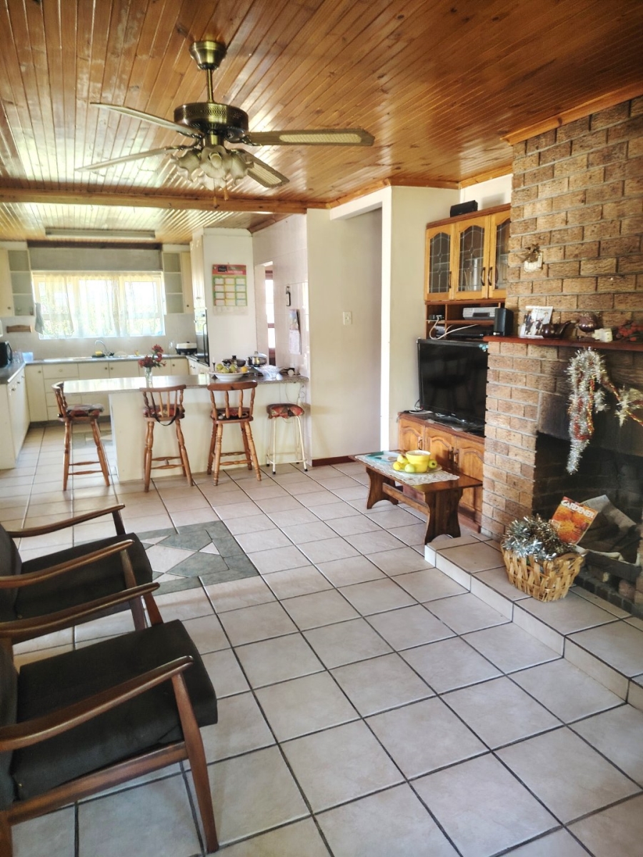 4 Bedroom Property for Sale in Pniel Western Cape